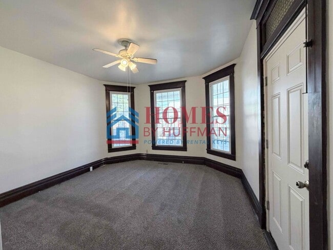 Building Photo - Three Bedroom House | Now Available