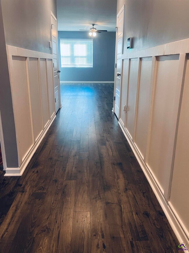 Building Photo - 118 Alton Tucker Sr. Boulevard