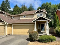 Building Photo - 2-Story Townhouse