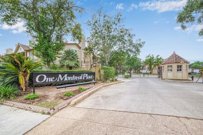 Building Photo - 2120 El Paseo St