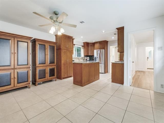 Building Photo - 6608 Robin Willow Ct