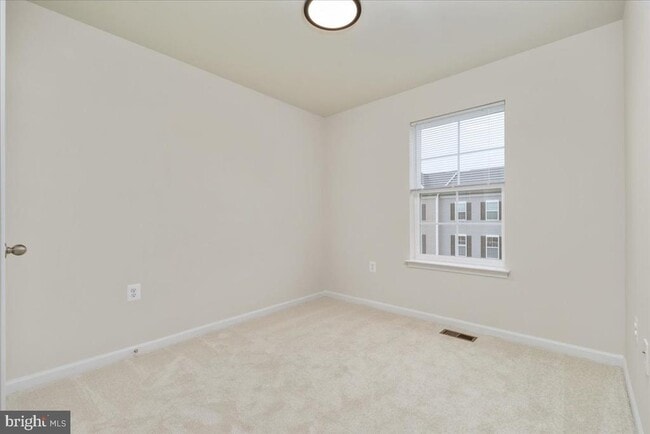 Building Photo - 210 Monteith Dr