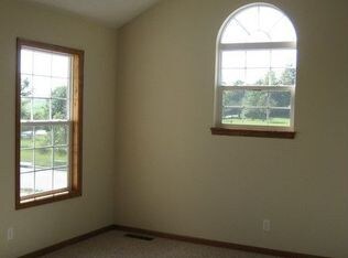 Building Photo - 1645 SW Shelby Dr