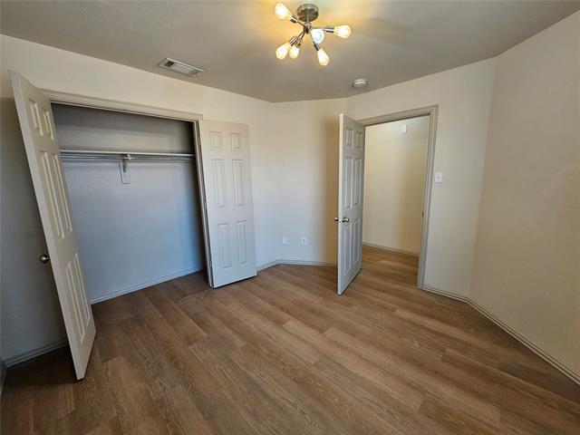 Building Photo - 393 Ivan Dr