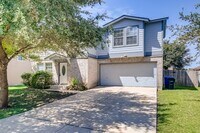 Building Photo - Only 10 miles from Randolph AFB & 6 miles from BAMC- Lawn Care Included!