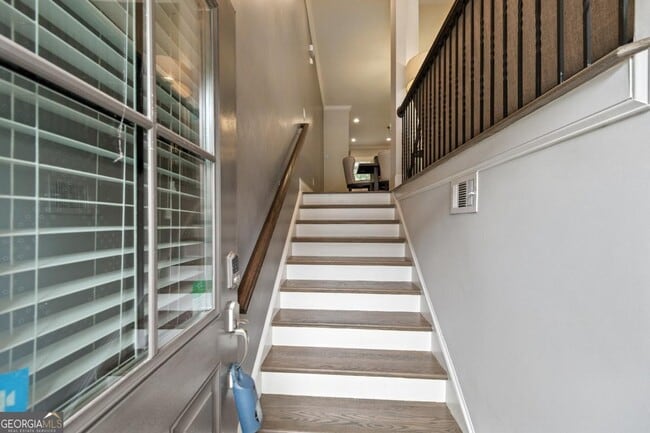 Building Photo - 2087 Callaway Ct