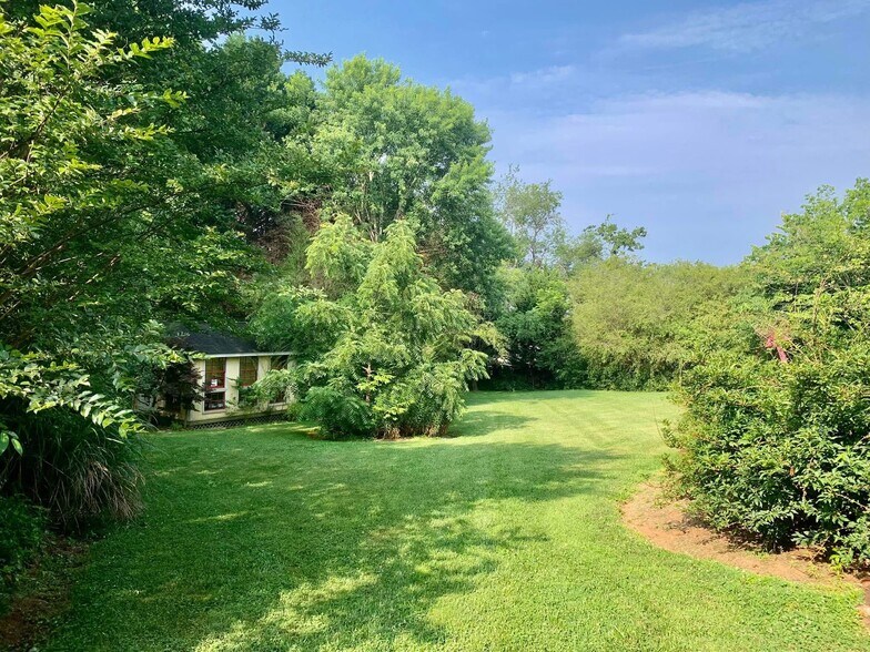 Building Photo - 49 Duke St