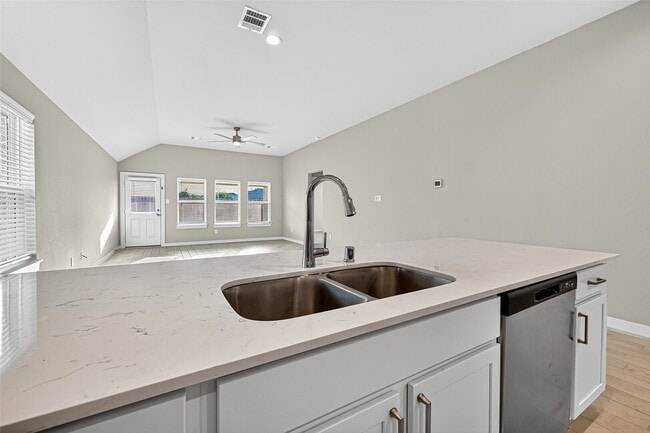 Building Photo - 15135 Timberson Rdg Ln