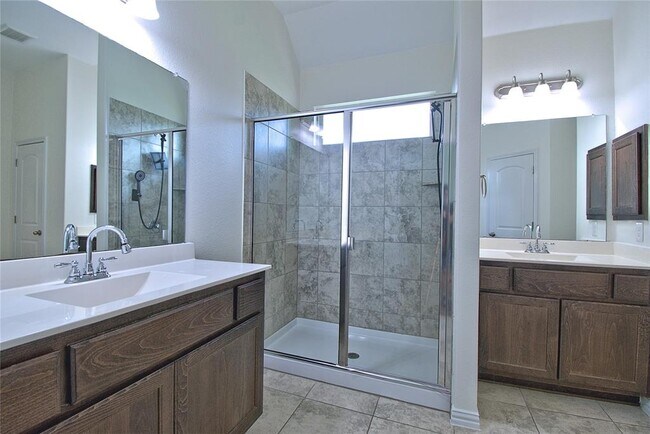 Building Photo - 413 Granite Rock Ln