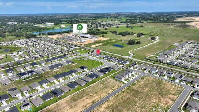 Building Photo - Beautiful Newer Build! Pet-Friendly 4-Bedr...