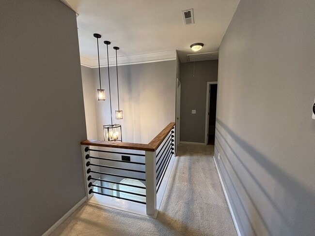 Building Photo - 112 Salinas Ct