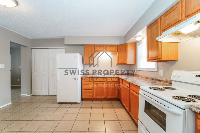 Building Photo - 3892 Beechton Rd