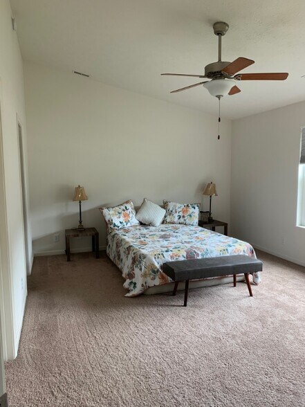 Building Photo - 328 Leatherwood Way
