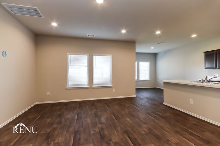 Building Photo - 20759 Central Concave Dr