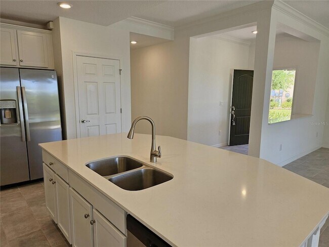 Building Photo - 10031 Crooked Crk Dr