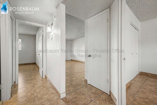Building Photo - 1746 E 6th Ave