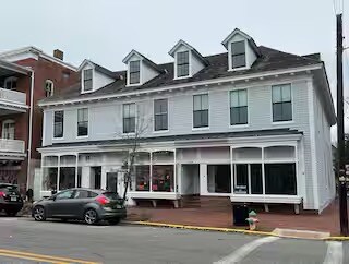 Building Photo - 202 High St