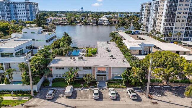 Building Photo - 414 Seasage Dr