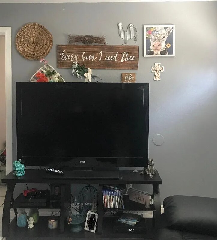 Building Photo - 26001 Juanita St