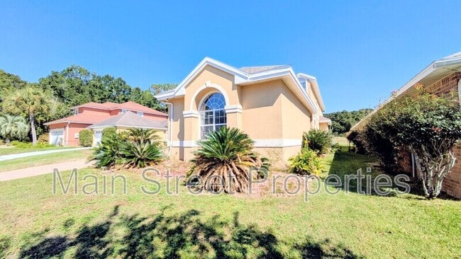 Building Photo - 2083 Downing Dr