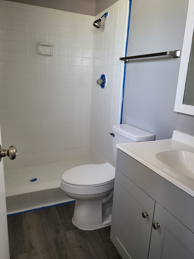 Building Photo - 1517 Prado Del Sol Dr