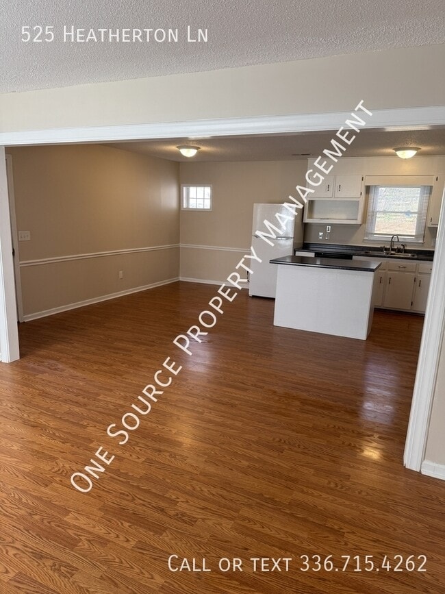 Building Photo - 525 Heatherton Ln