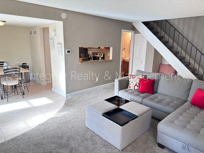 Building Photo - 10001 E Evans Ave