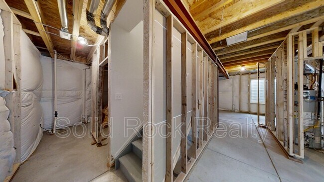 Building Photo - 6929 Green Stalk Cir