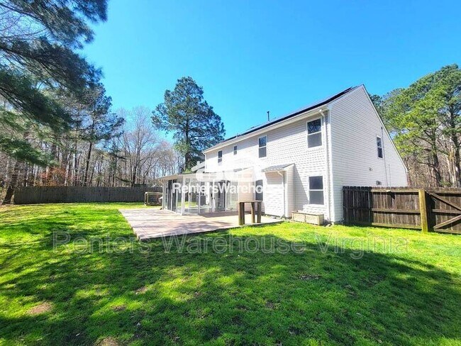 Building Photo - 2135 Sunset Maple Ln