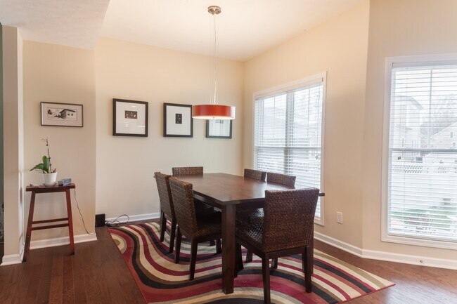 Building Photo - Available Sept 4th, 2026!