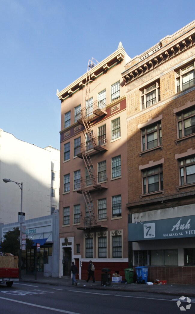 Building Photo - 816 Geary