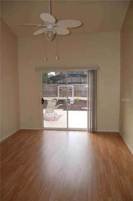 Building Photo - 2832 Oak Shore Rd