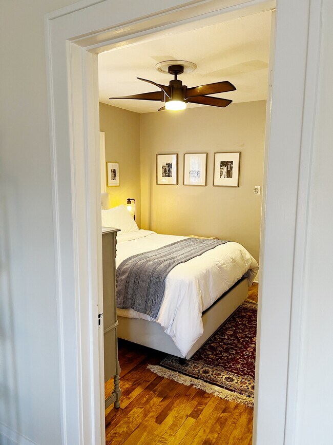 Building Photo - 2374 N 68th St