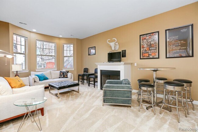 Building Photo - 33 Winder St