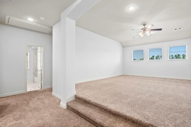 Building Photo - 10126 N Whimbrel Cir