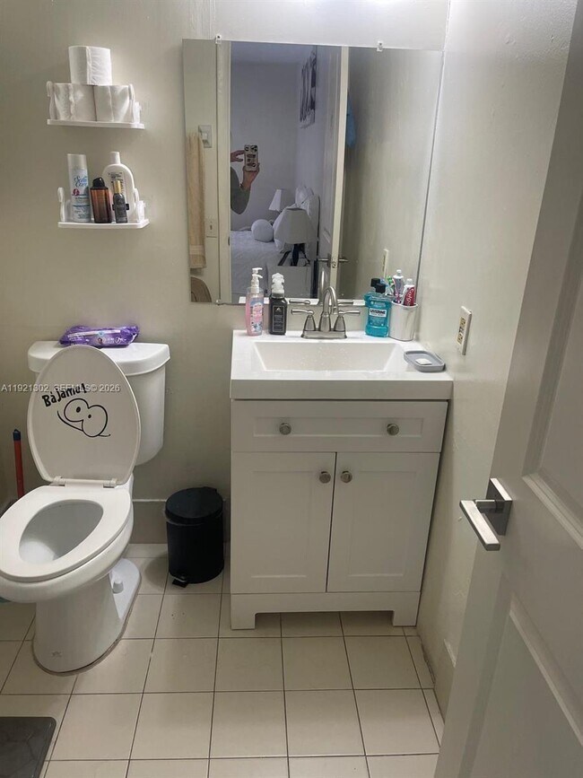 Building Photo - 8400 SW 154th Cir Ct