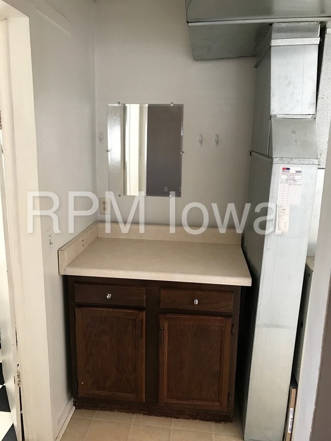 Building Photo - 4920 NW 51st St