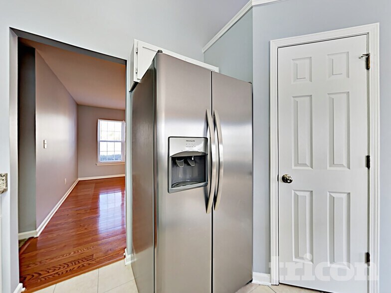 Building Photo - 5204 Tealstone Ct