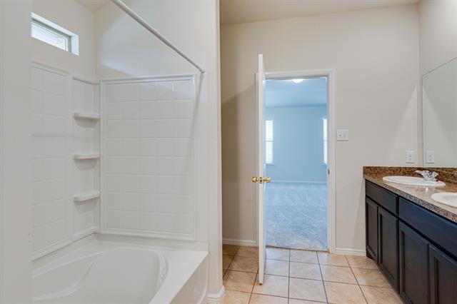 Building Photo - 9345 Herringbone Dr