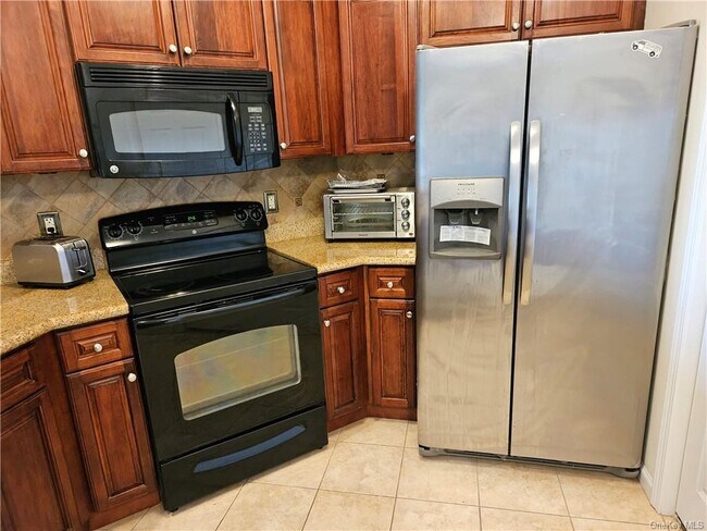 Building Photo - 934 Tower Rdg Cir