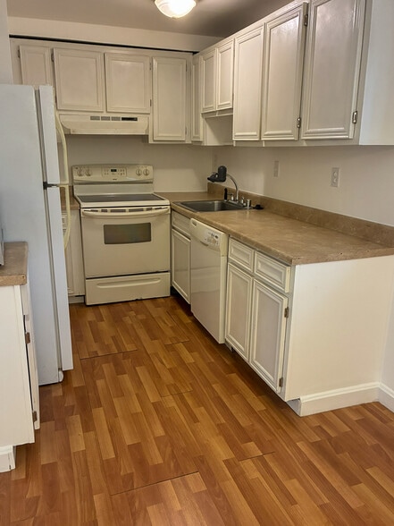 Building Photo - 1458 Harwick Ct