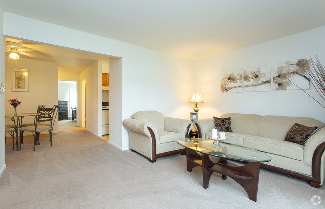 Interior Photo - Dynasty Pointe Apartments