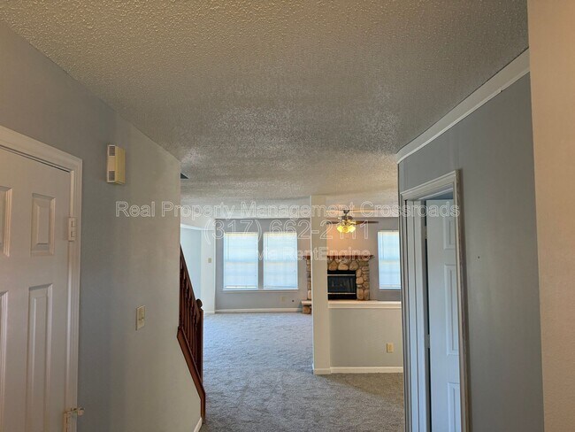 Building Photo - 8832 Taggart Dr