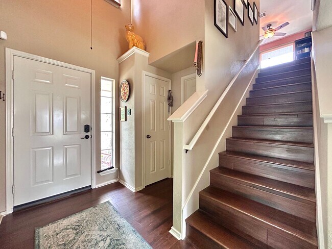 Building Photo - 14801 Falling Stone Ln