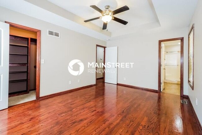Building Photo - 4 Bedroom Pet-Friendly Home in Belton, MO ...