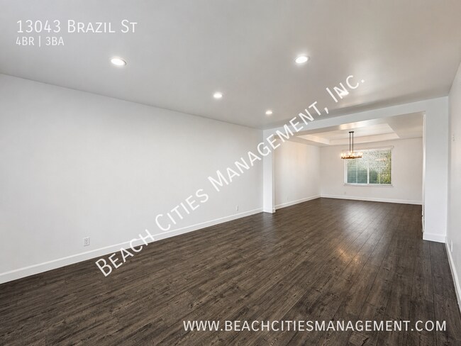 Building Photo - 13043 Brazil St