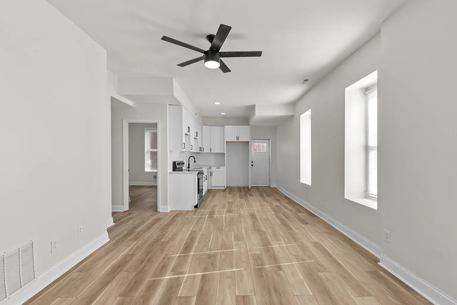 Building Photo - 3258 Ohio Ave