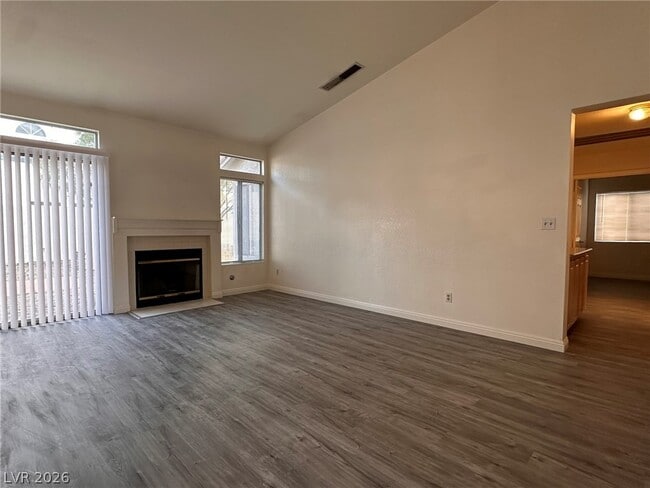 Building Photo - 6521 Bellwood Ct