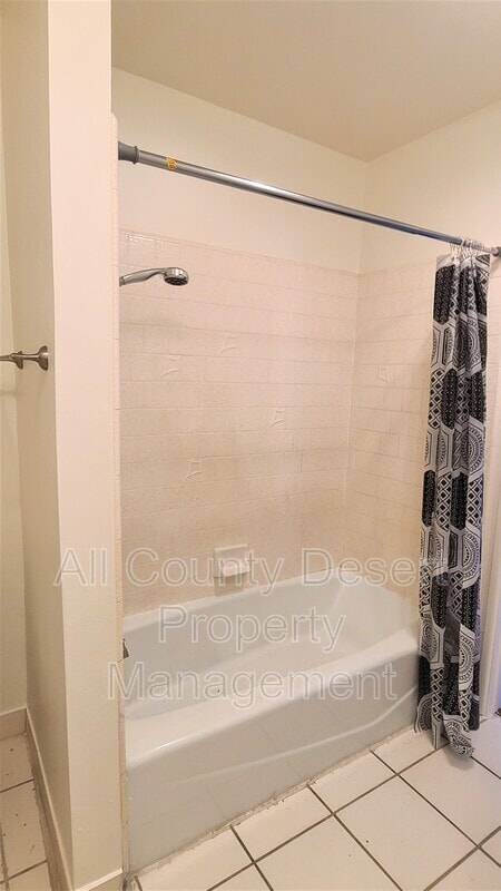 Building Photo - 74390 Alessandro Dr