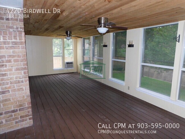Building Photo - 4220 Birdwell Dr